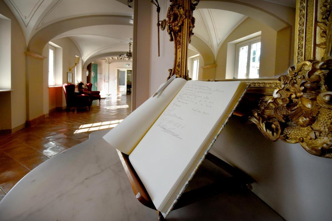Villa Santa Barbara Montefalco Eksteriør billede